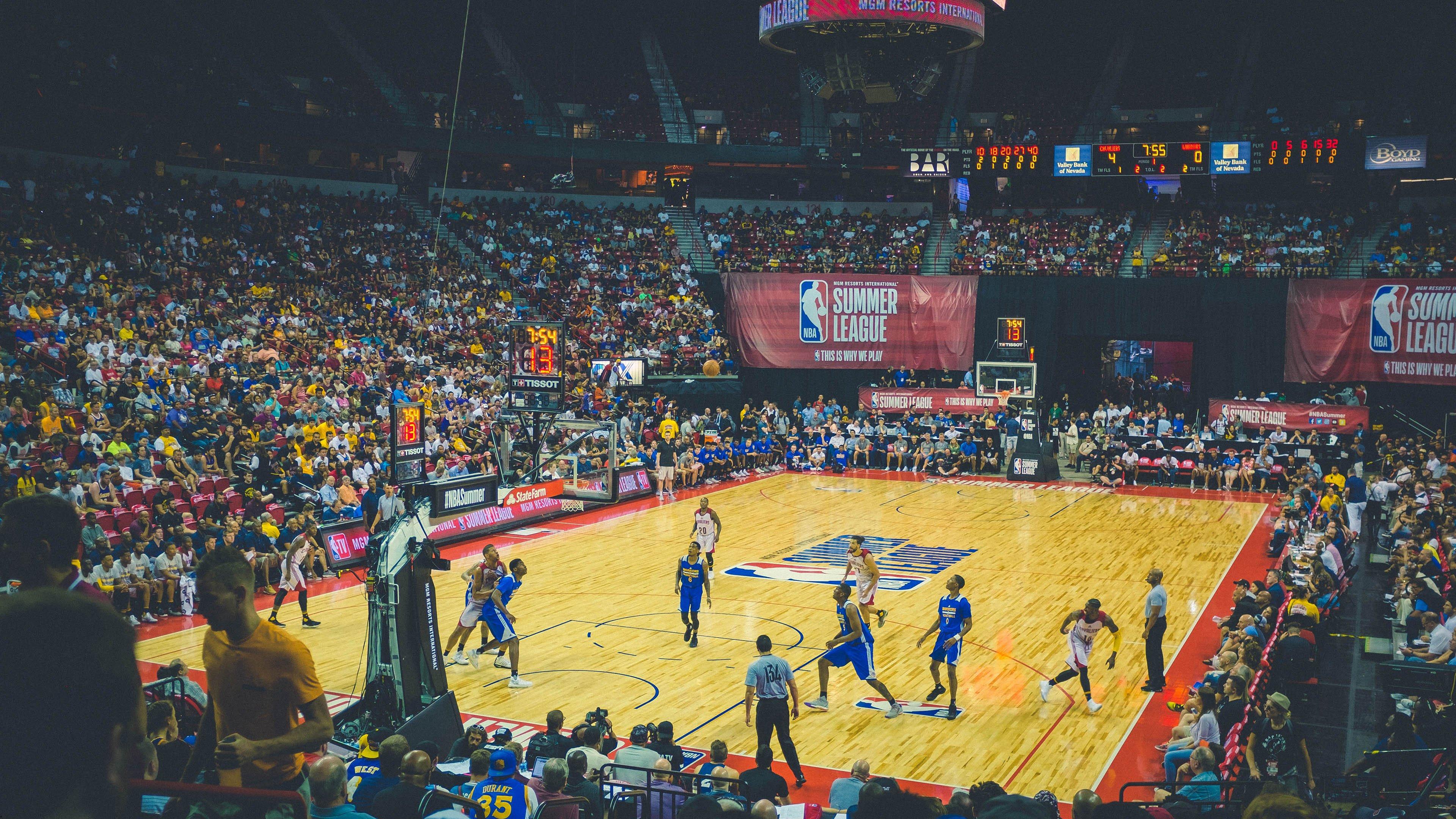 卢克曼重返训练场释放积极信号，亚特兰大与核心攻击手有望破镜重圆